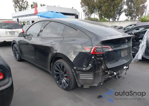 2022 Tesla Model Y Performance Dual Motor All-Wheel Drive from USA, damaged, VIN 7SAYGDEF9NF529882